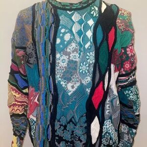 COOGI Colorful Patterned Crewneck Sweater